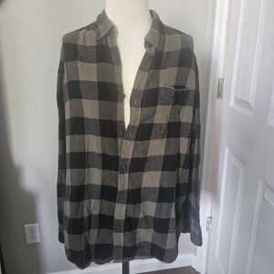 Croft & Barrow Plaid Shirt in Black and Tan